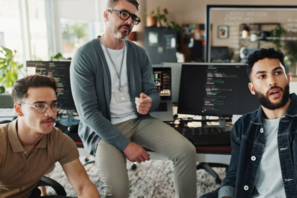 Hire Dedicated Front End Developers in UK, USA | Staffbank