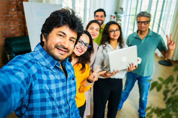 Hire a Social Media Marketing Expert